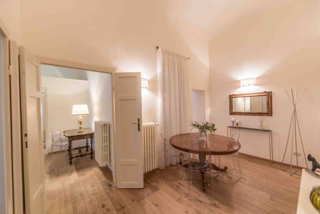 Irene's Mattonaia Apartment *